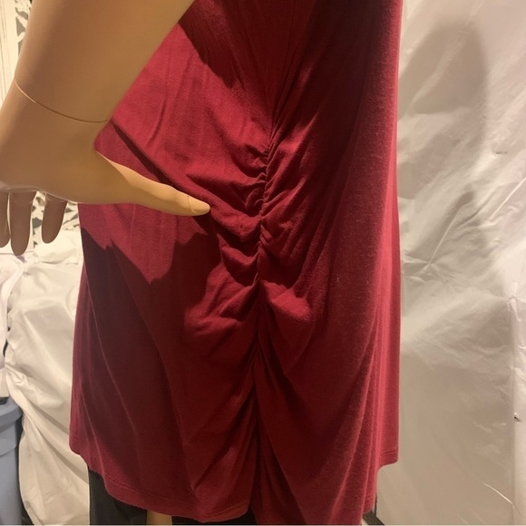 Igigi Deirdra Dolman Tunic Top Red Plus Size 26 / 28 Ruching On Sides 3/4 Sleeve - Picture 7 of 10